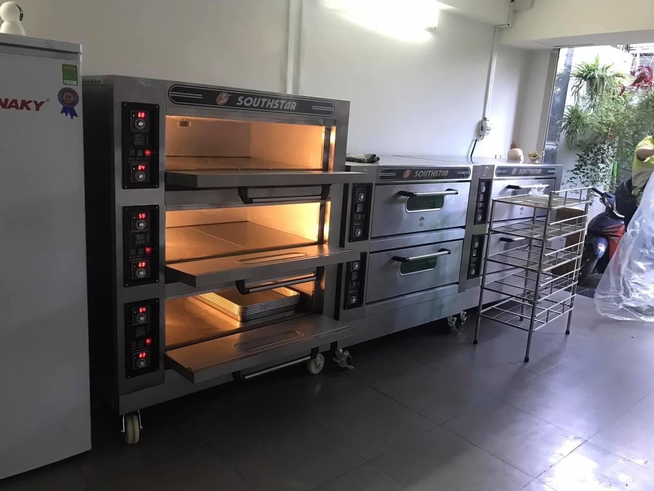 Lò nướng bánh công nghiệp 3 tầng 9 khay Southstar YXD-90C
